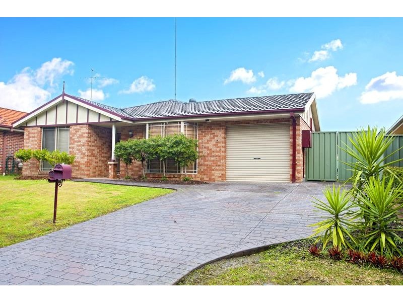 4 Prestwick Terrace, Glenmore Park NSW 2745