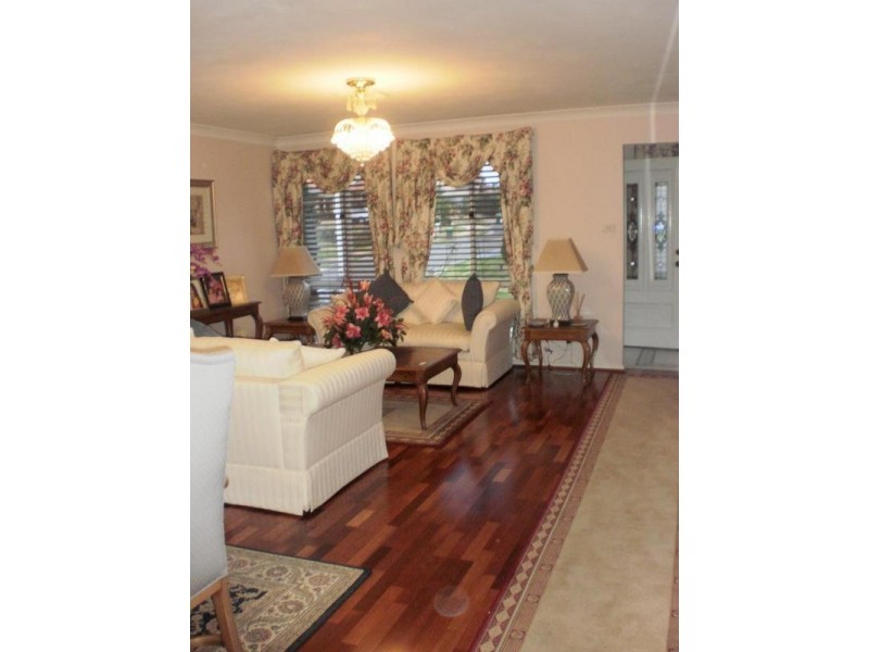 20 Wattlebird Crescent, Glenmore Park NSW 2745