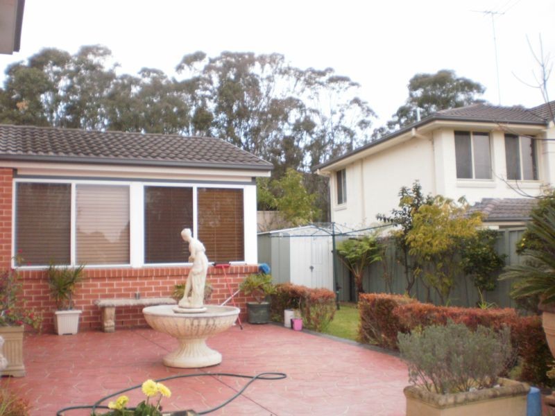20 Wattlebird Crescent, Glenmore Park NSW 2745