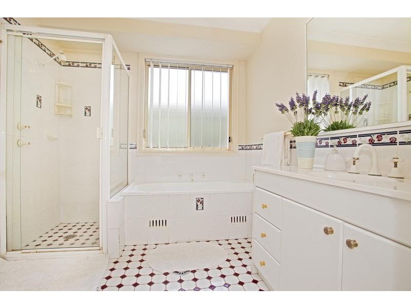 9 Surveyors Creek Road, Glenmore Park NSW 2745