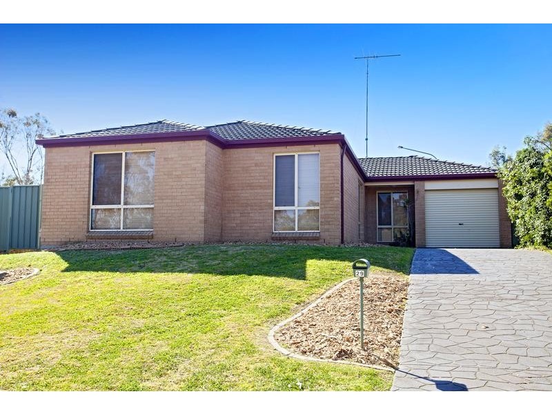29 Gunara Terrace, Glenmore Park NSW 2745