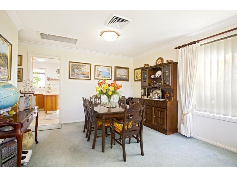 15 Clyburn Avenue, Jamisontown NSW 2750