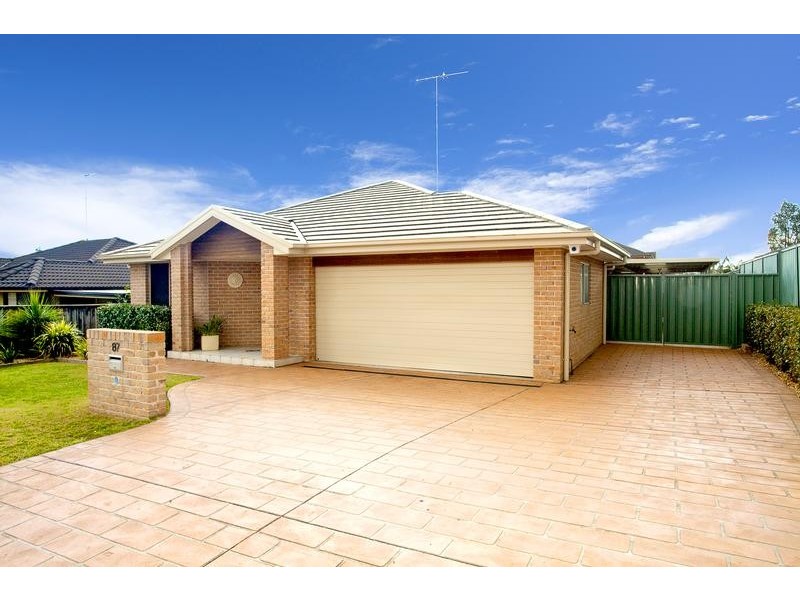 87 The Lakes Drive, Glenmore Park NSW 2745