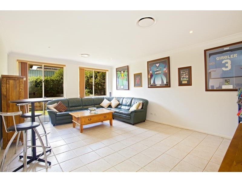 106 Glengarry Drive, Glenmore Park NSW 2745