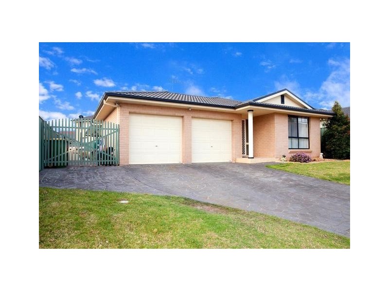 21 Wittama Drive, Glenmore Park NSW 2745