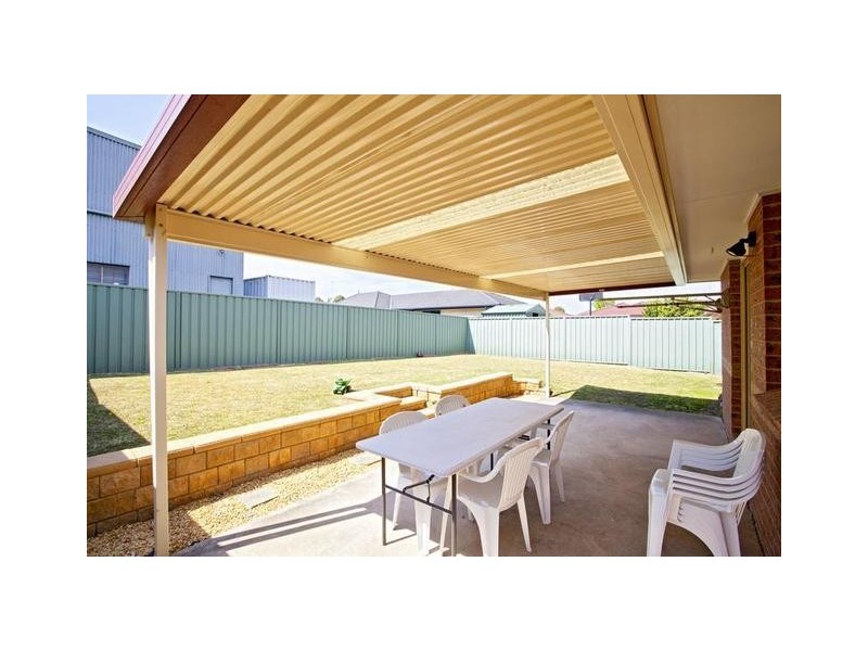 6 Castlerock Avenue, Glenmore Park NSW 2745