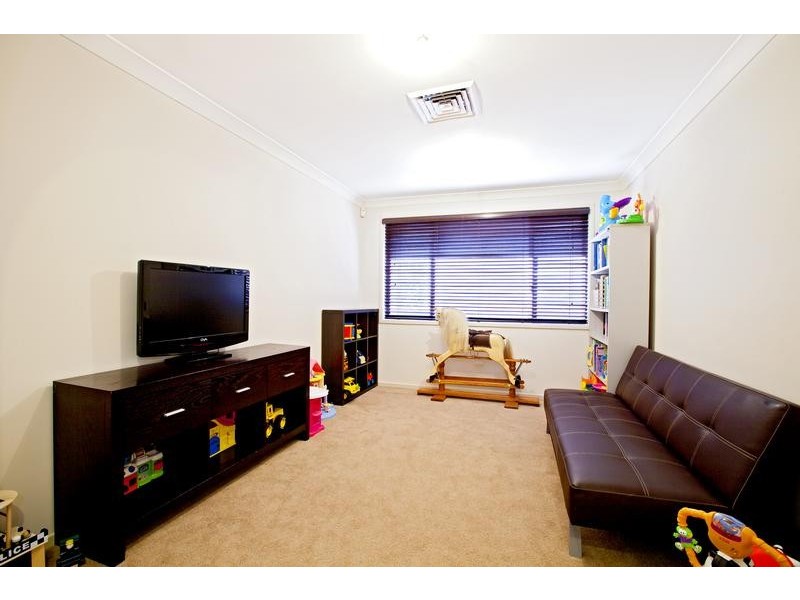 35 Tukara Road, South Penrith NSW 2750