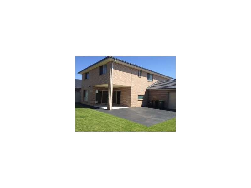 4 Central Avenue, Oran Park NSW 2570