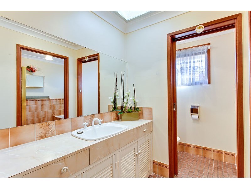 1 Tea Tree Glen, Jamisontown NSW 2750