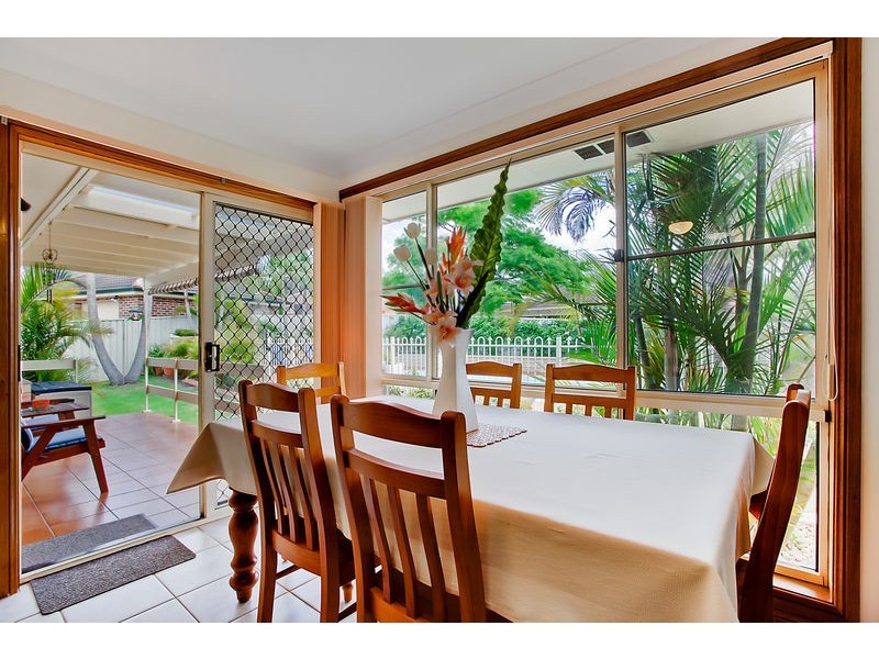 10 Cartwright Close, Glenmore Park NSW 2745