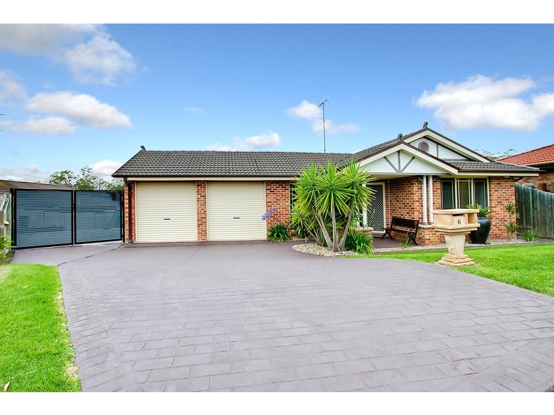 6 Cyperus Place, Glenmore Park NSW 2745