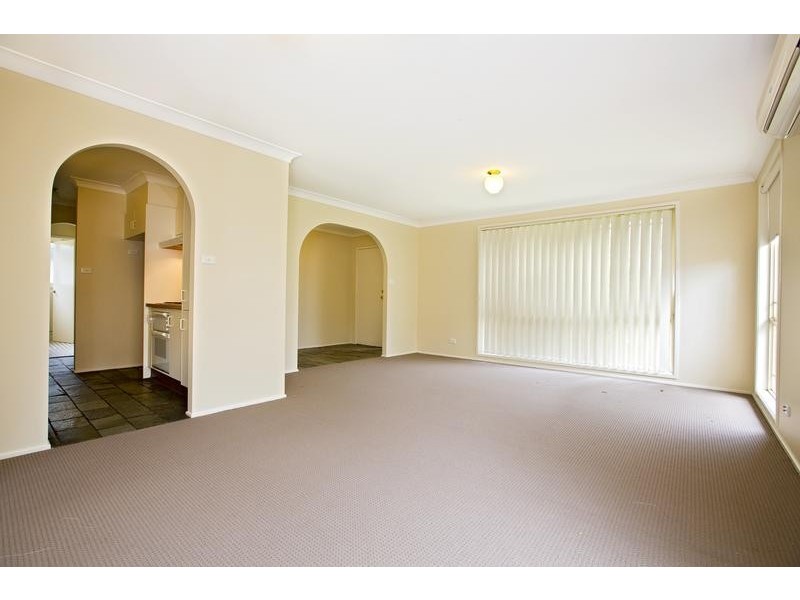 5 Harwood Circuit, Glenmore Park NSW 2745