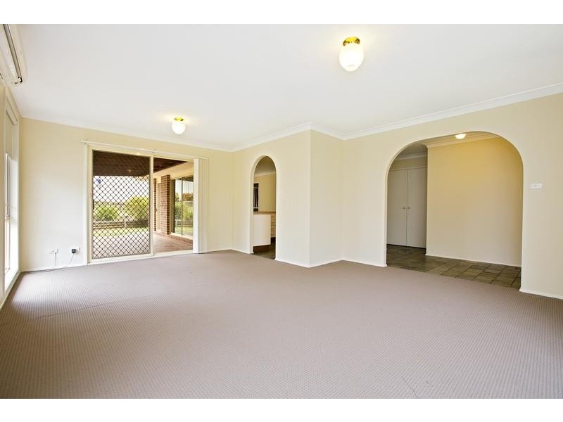 5 Harwood Circuit, Glenmore Park NSW 2745