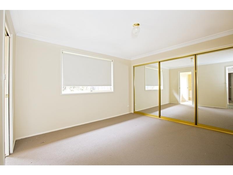 5 Harwood Circuit, Glenmore Park NSW 2745