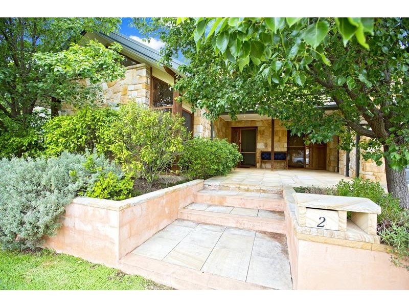 2 Cascade Avenue, Glenmore Park NSW 2745