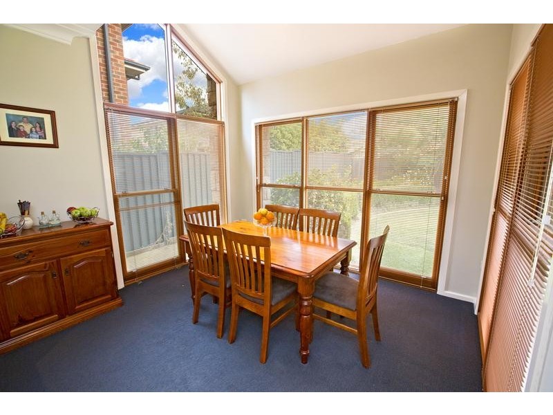 2 Cascade Avenue, Glenmore Park NSW 2745