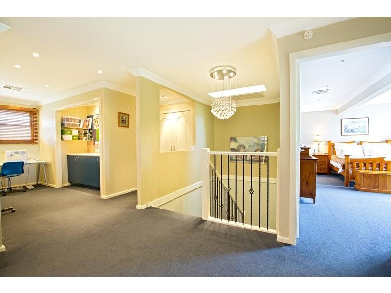 2 Cascade Avenue, Glenmore Park NSW 2745