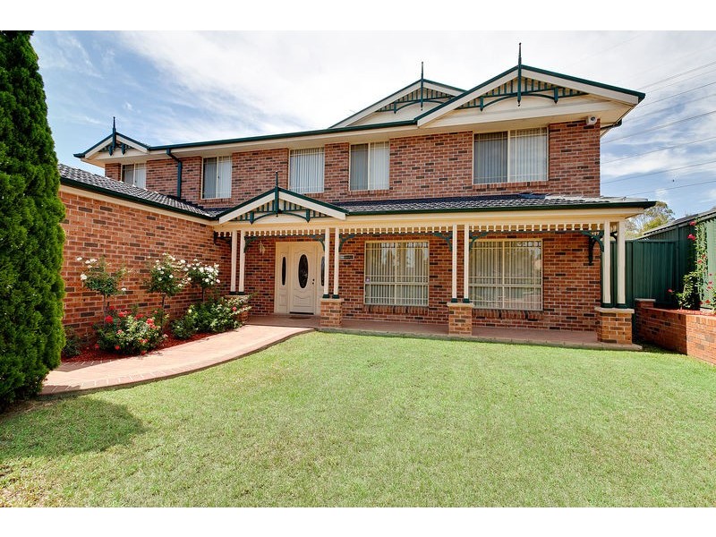 24 Windorra Avenue, Glenmore Park NSW 2745