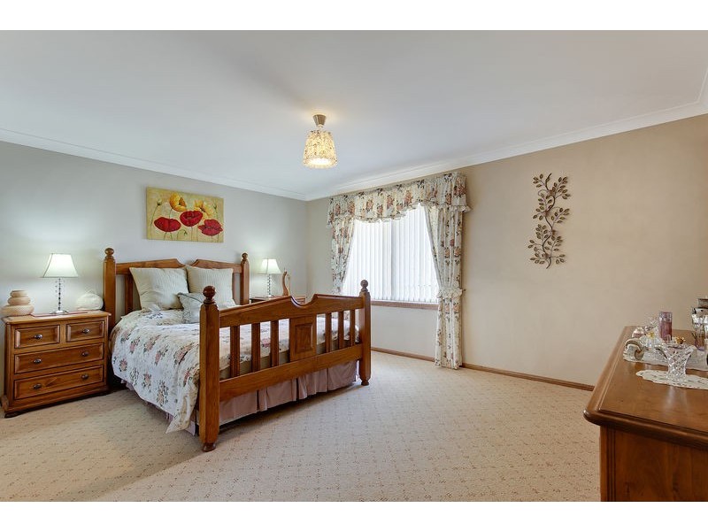 24 Windorra Avenue, Glenmore Park NSW 2745