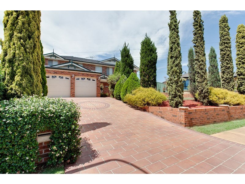 24 Windorra Avenue, Glenmore Park NSW 2745