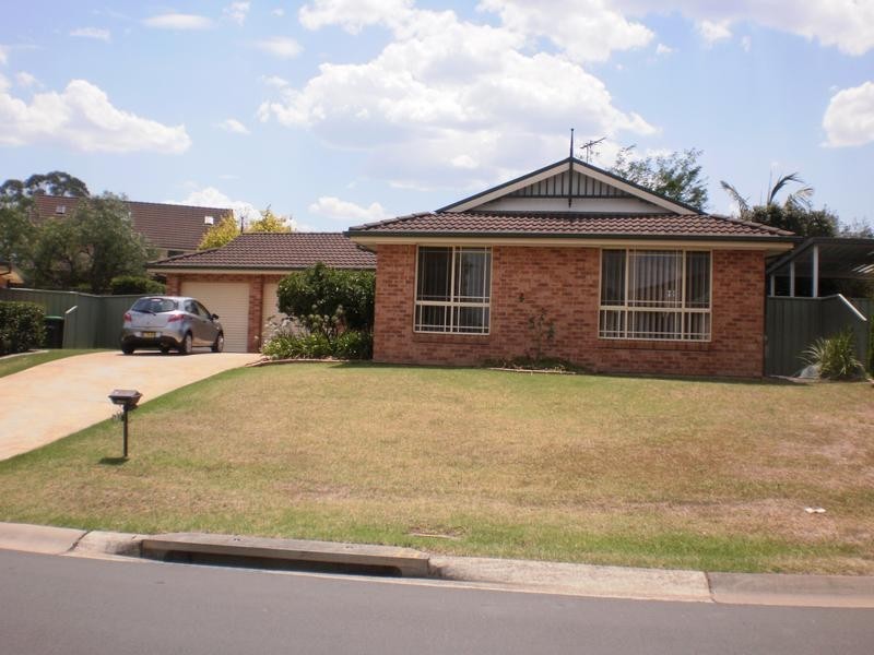15 Bija Drive, Glenmore Park NSW 2745
