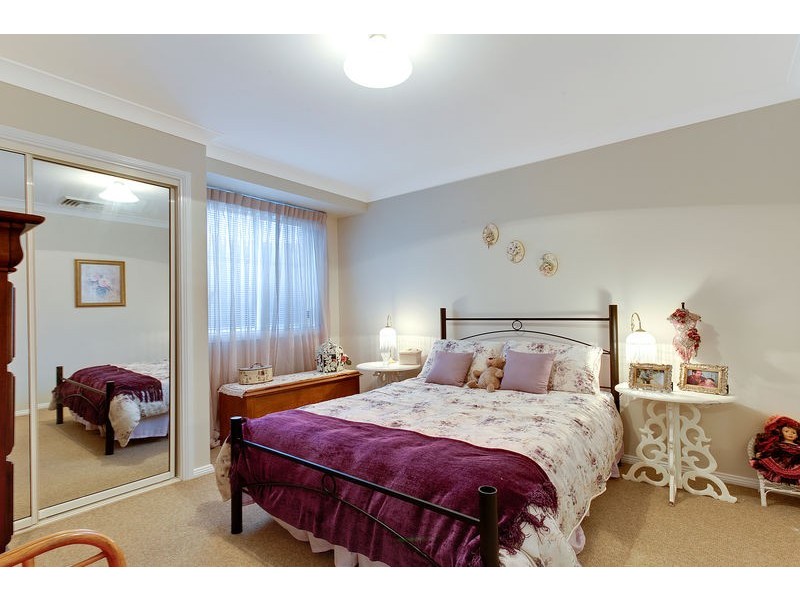 11 Silvereye Close, Glenmore Park NSW 2745