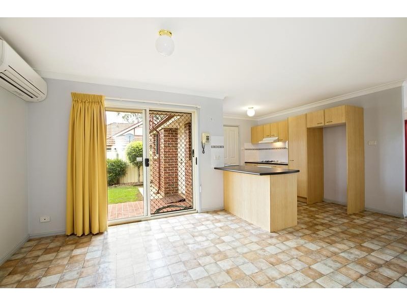 7/1 Dutton Place, Glenmore Park NSW 2745