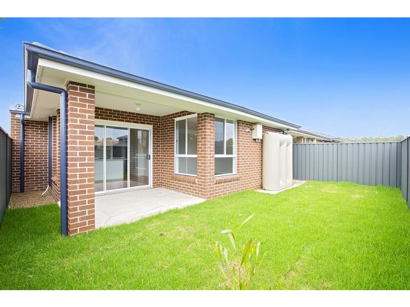 5 Horti Street, Glenmore Park NSW 2745