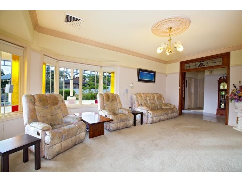 1 Acacia Avenue, Glenmore Park NSW 2745