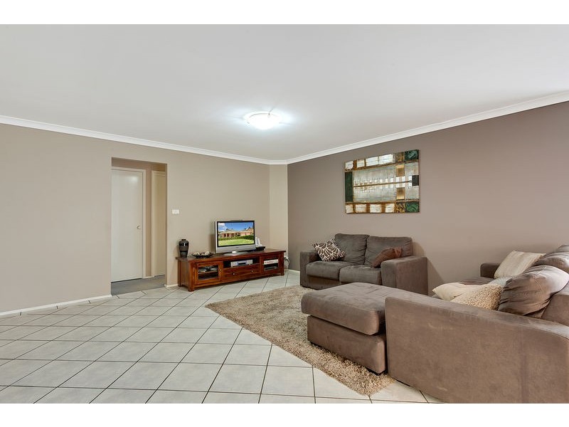 43 Saddler Way, Glenmore Park NSW 2745