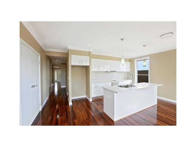 9 Oriri Street, Glenmore Park NSW 2745