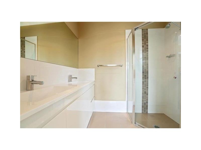 9 Oriri Street, Glenmore Park NSW 2745