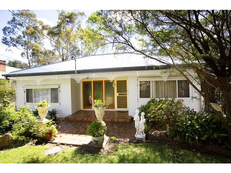 8 Kedron Street, Glenbrook NSW 2773