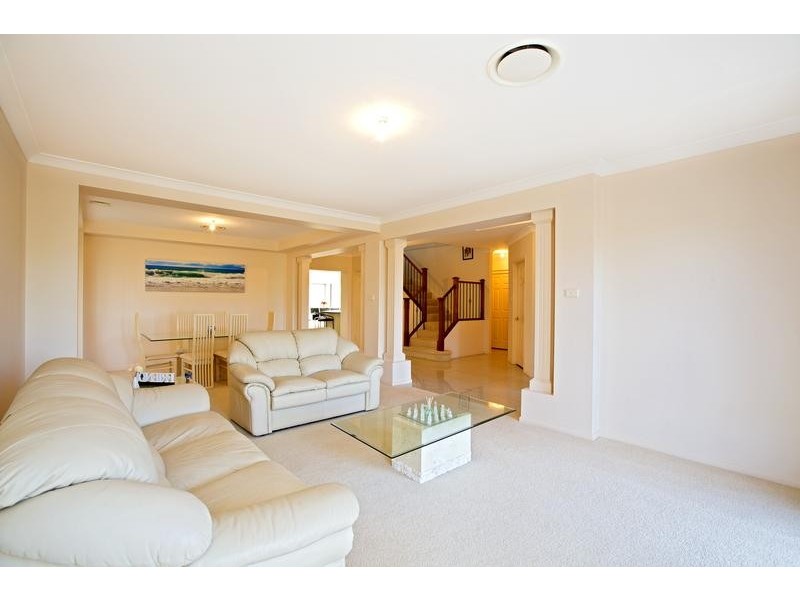 17 Branksome Way, Glenmore Park NSW 2745