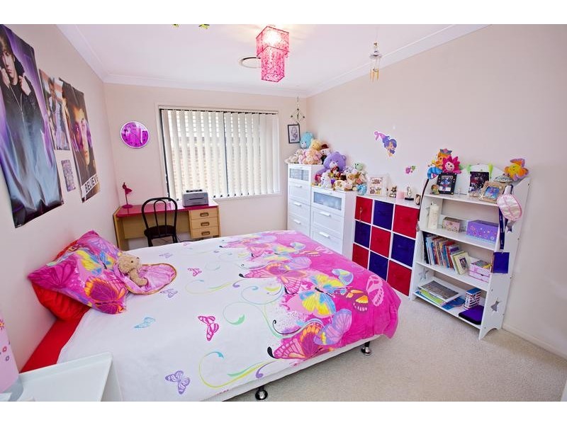 17 Branksome Way, Glenmore Park NSW 2745