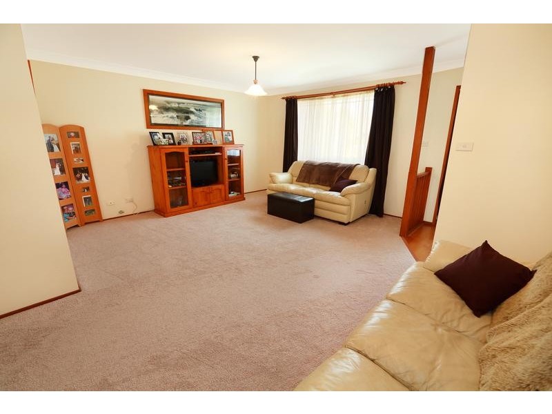 75 Kiber Drive, Glenmore Park NSW 2745