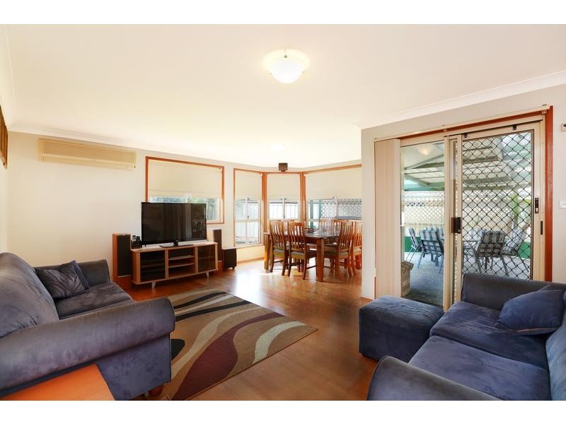 75 Kiber Drive, Glenmore Park NSW 2745