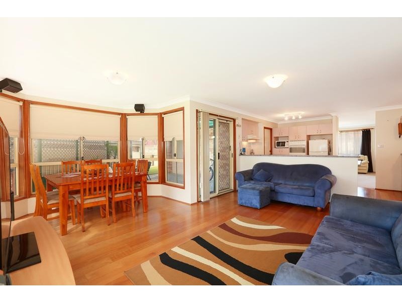 75 Kiber Drive, Glenmore Park NSW 2745