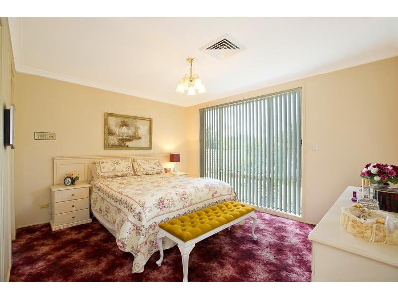 7 Wisteria Close, Glenmore Park NSW 2745