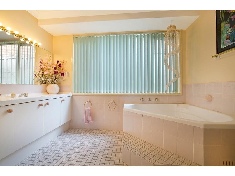 7 Wisteria Close, Glenmore Park NSW 2745