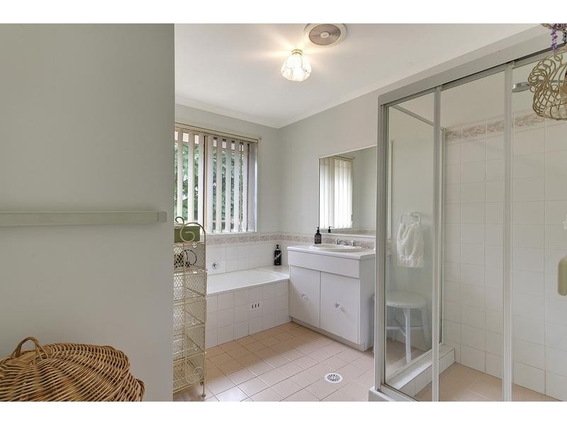 104 The Lakes Drive, Glenmore Park NSW 2745