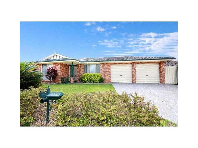75 Kiber Drive, Glenmore Park NSW 2745