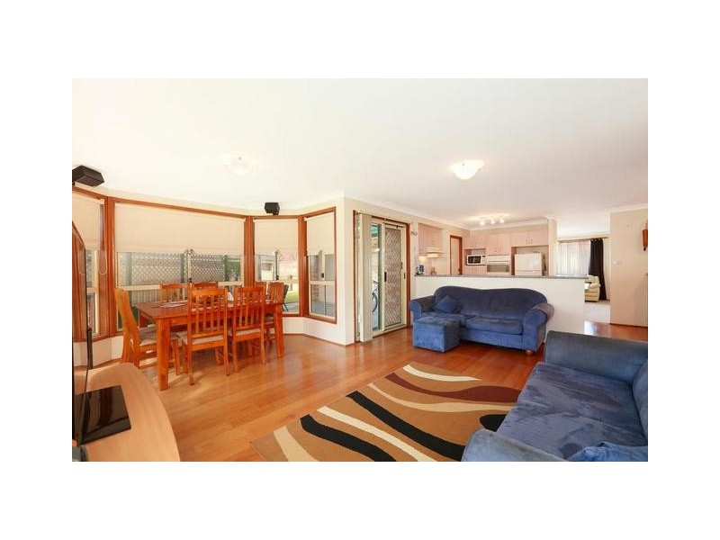 75 Kiber Drive, Glenmore Park NSW 2745