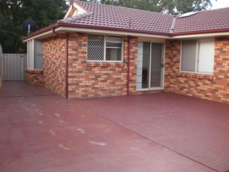 22 Oriole Street, Glenmore Park NSW 2745