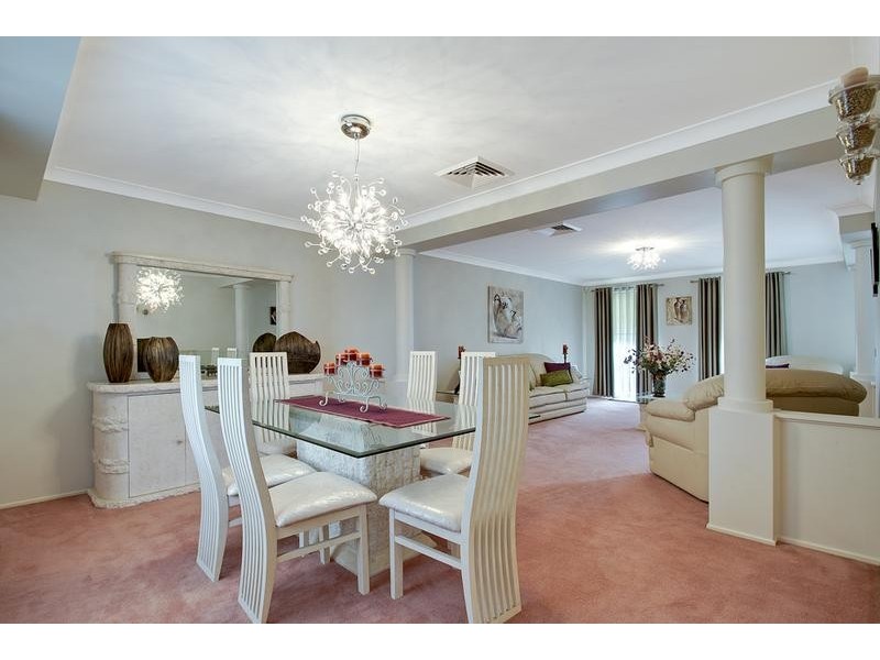 6 Merion Court, Glenmore Park NSW 2745