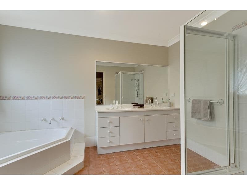 6 Merion Court, Glenmore Park NSW 2745