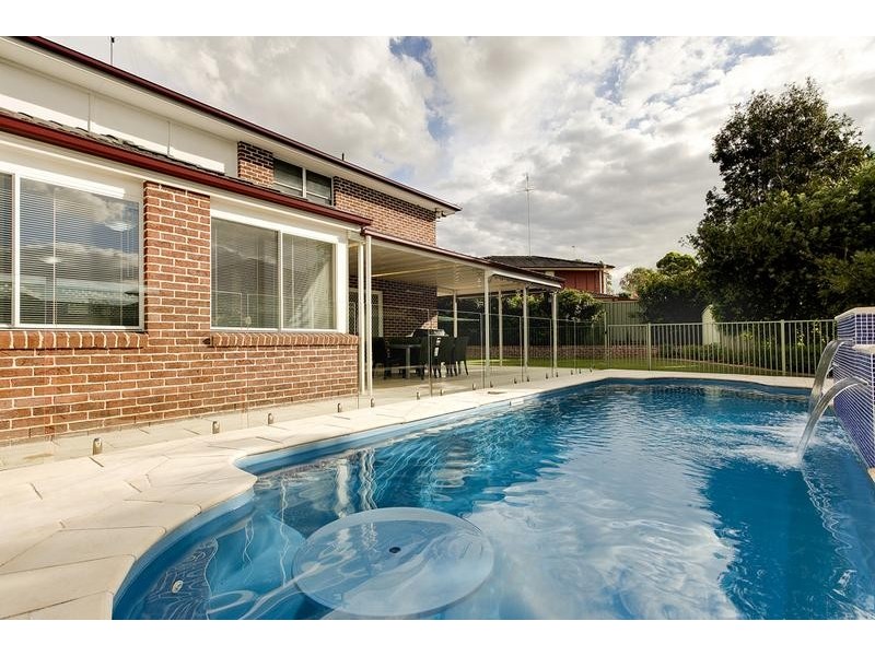 6 Merion Court, Glenmore Park NSW 2745