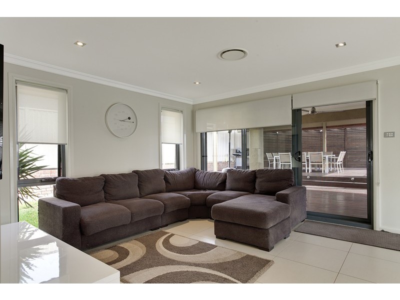 19 Bangalla Parade, Glenmore Park NSW 2745