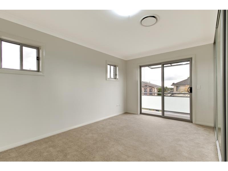 1/24 Rosecrea Court, Glenmore Park NSW 2745