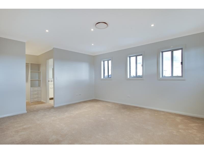 1/24 Rosecrea Court, Glenmore Park NSW 2745